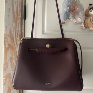 Loewe Burgundy Leather Women's Bag